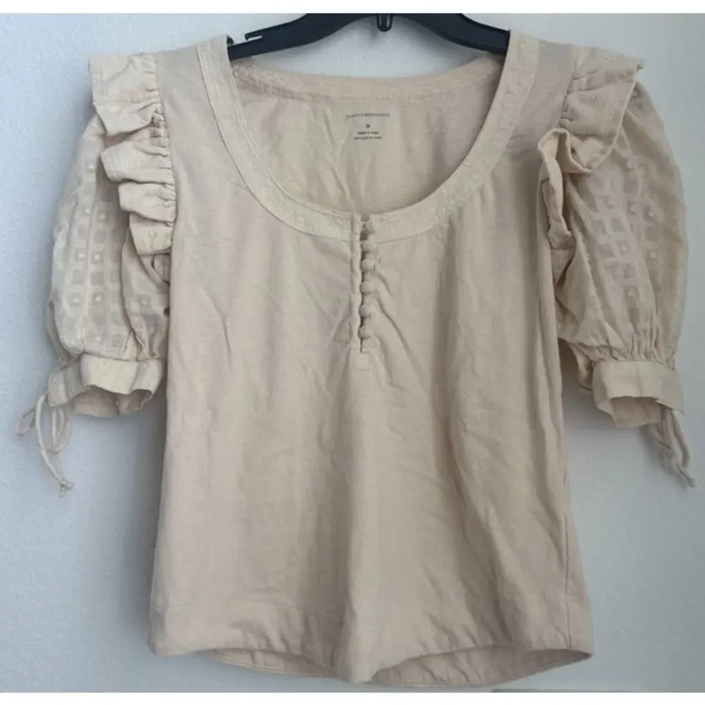 Womens Anthropologie Puff Sleeve Emboidered Cream Blouse Size Medium